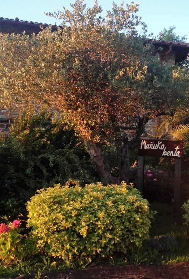 Mañuko Benta Guest House Bermeo Bagian luar foto