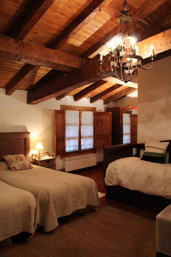 Mañuko Benta Guest House Bermeo Bagian luar foto